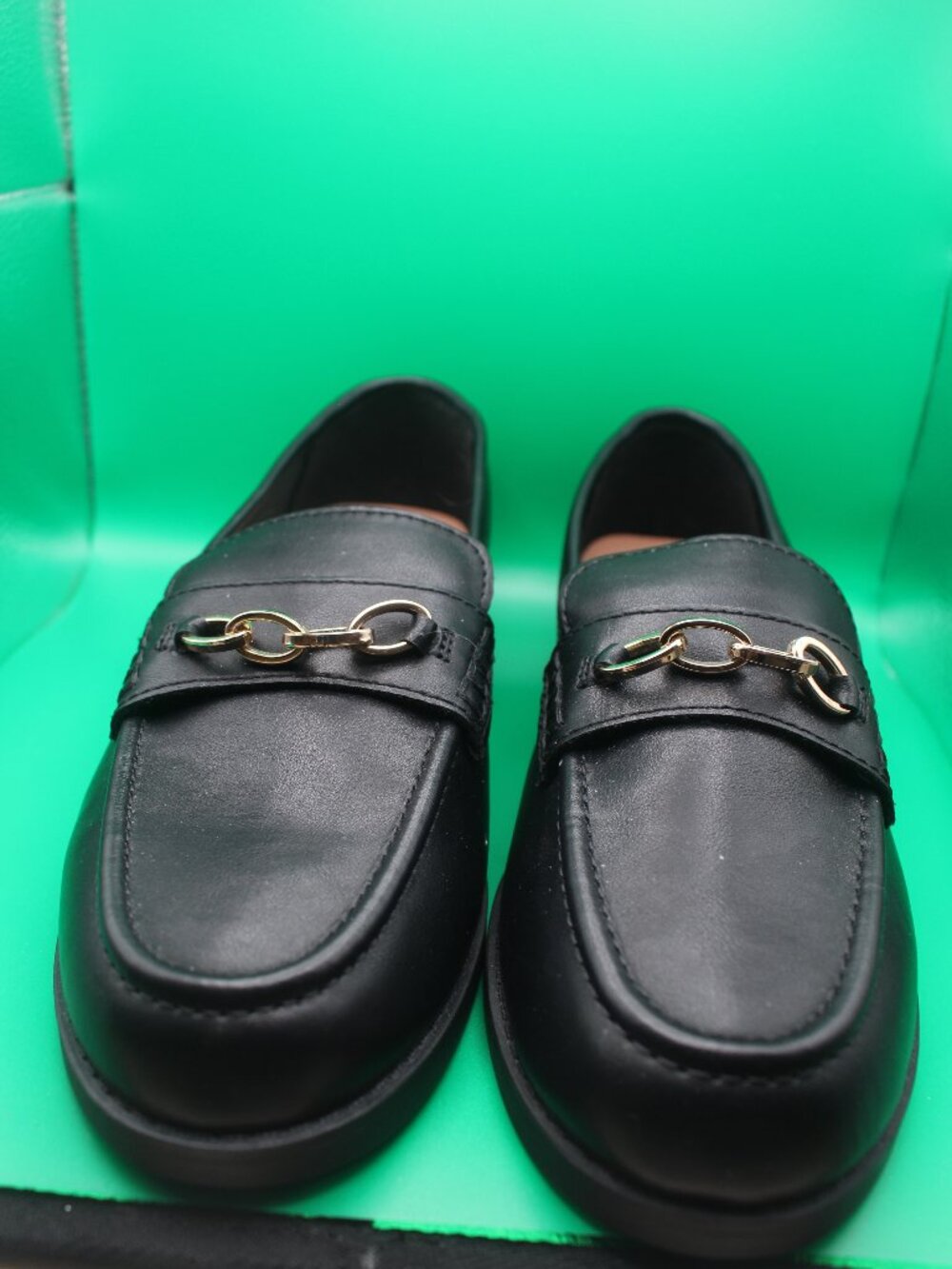 Old Navy Black Gold Tone Horsebit Loafers Women’s Size 8